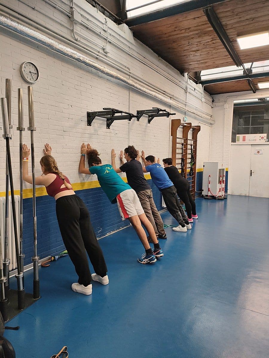 Lezione di ginnastica al CUS Roma